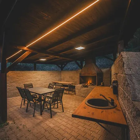 Orlicky Apartments Appartamento